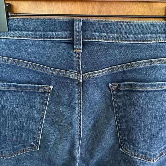 J Brand Maude Mid Rise Cigarette Jeans Idolize Dark Blue Wash 31 Denim Sleek Y2K - Picture 9 of 16